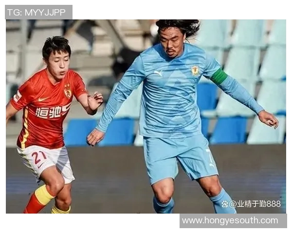 最新解约足球明星名单及其背后原因分析