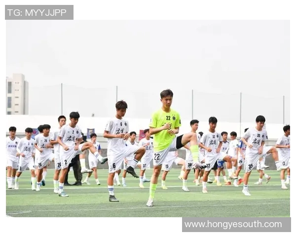 足球明星退役后转型执教的成功与挑战分析 足球明星退役后转型执教的成功与挑战分析